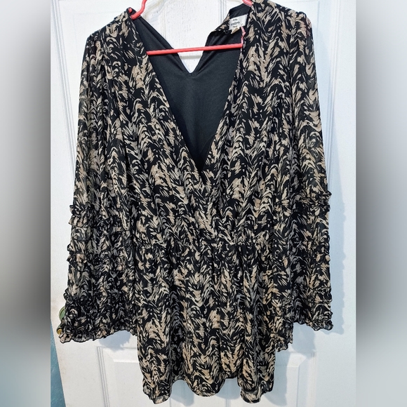 entro Pants - Entro Black & Tan Ruffle Romper